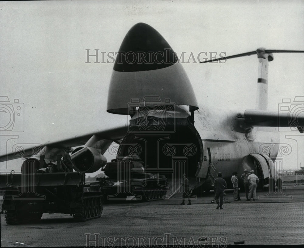 1971 Press Photo C5 Galaxy Cargo airplane - spx03613-Historic Images