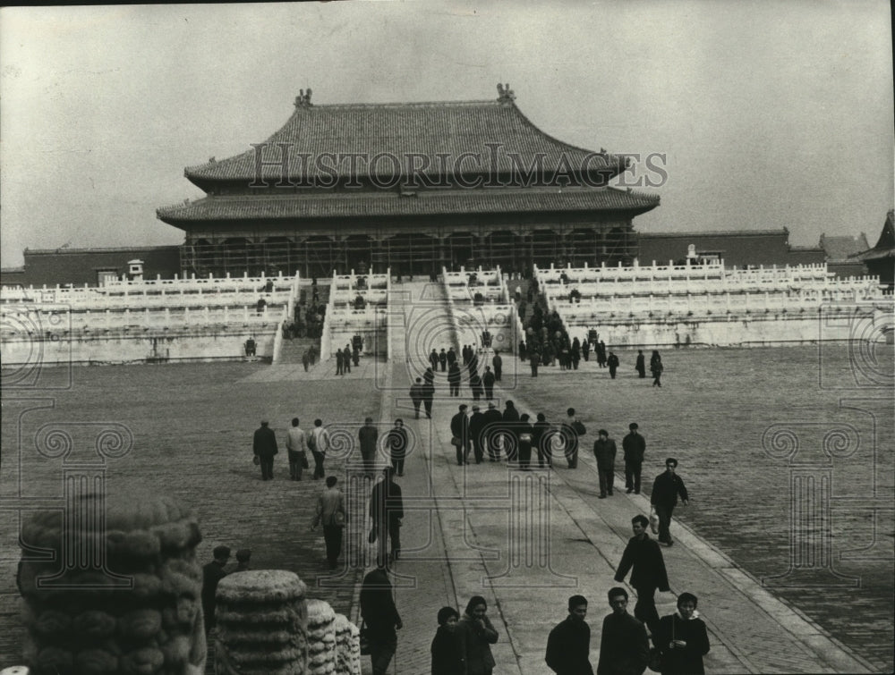 1974 Forbidden City one of the most visited sights in Peking-Historic Images