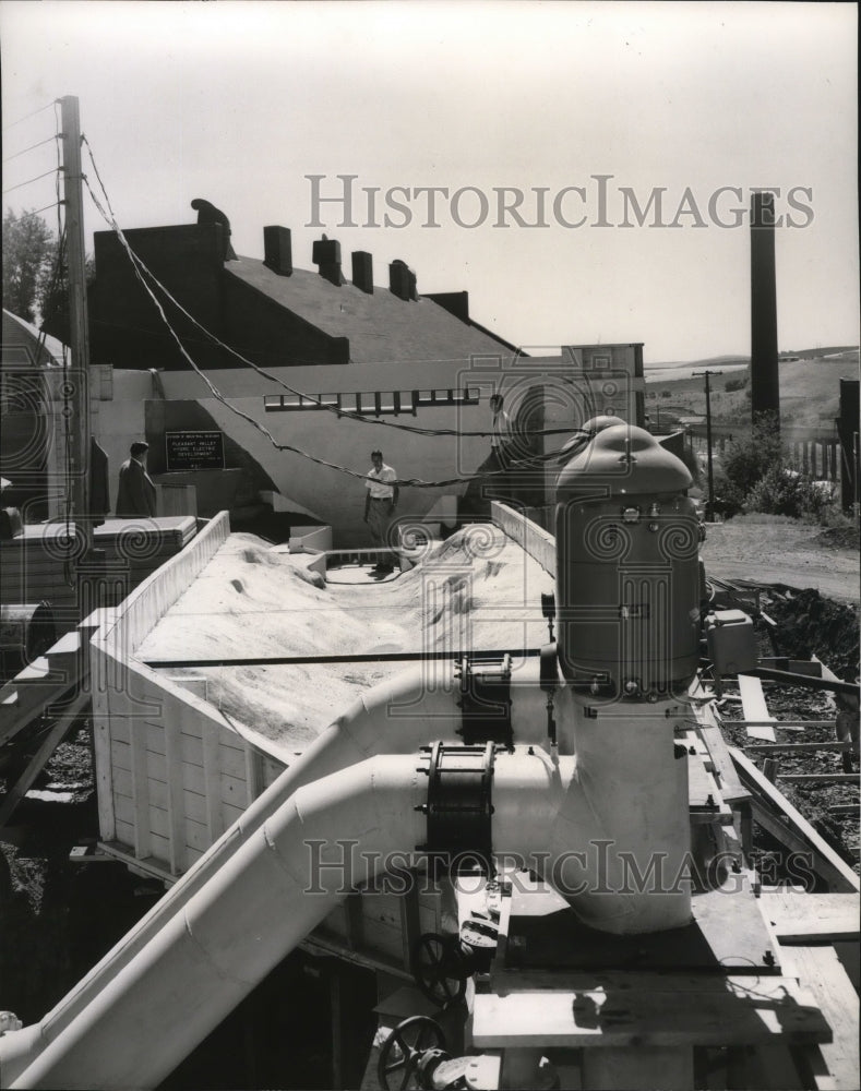 1955 View of Pacific Northwest Power Co. Pleasant Valley model - Historic Images