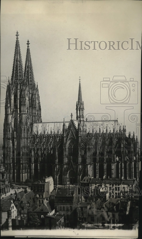 1924 Famous Cathedral of Cologne on Verge of Collapse  - Historic Images