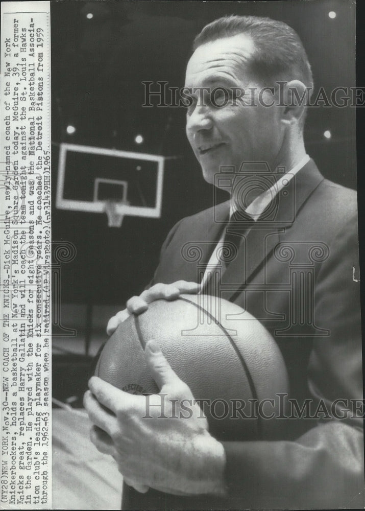 1965 Press Photo Dick McGuire coach of the New York Knickerbockers-Historic Images
