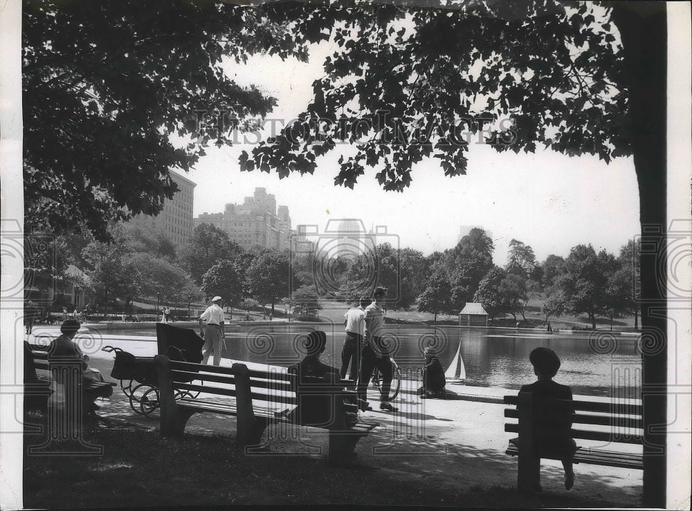 1957 Press Photo Central Park New York - spx12421-Historic Images