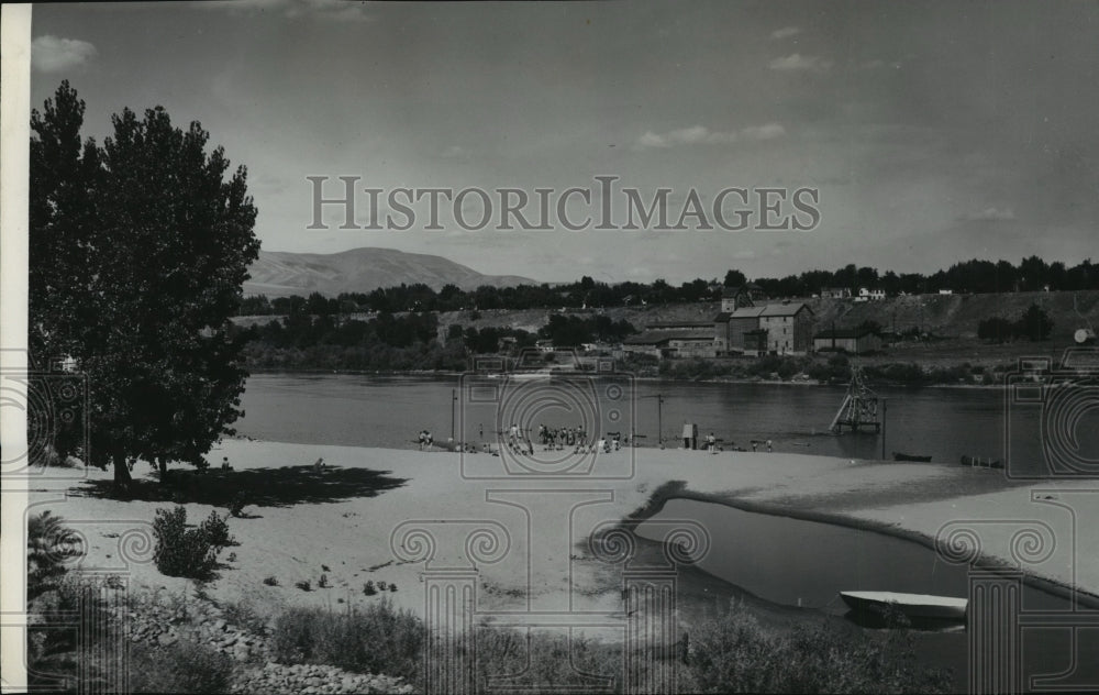 1940 Press Photo Clarkston Beach, Clarkston, Washington - Historic Images