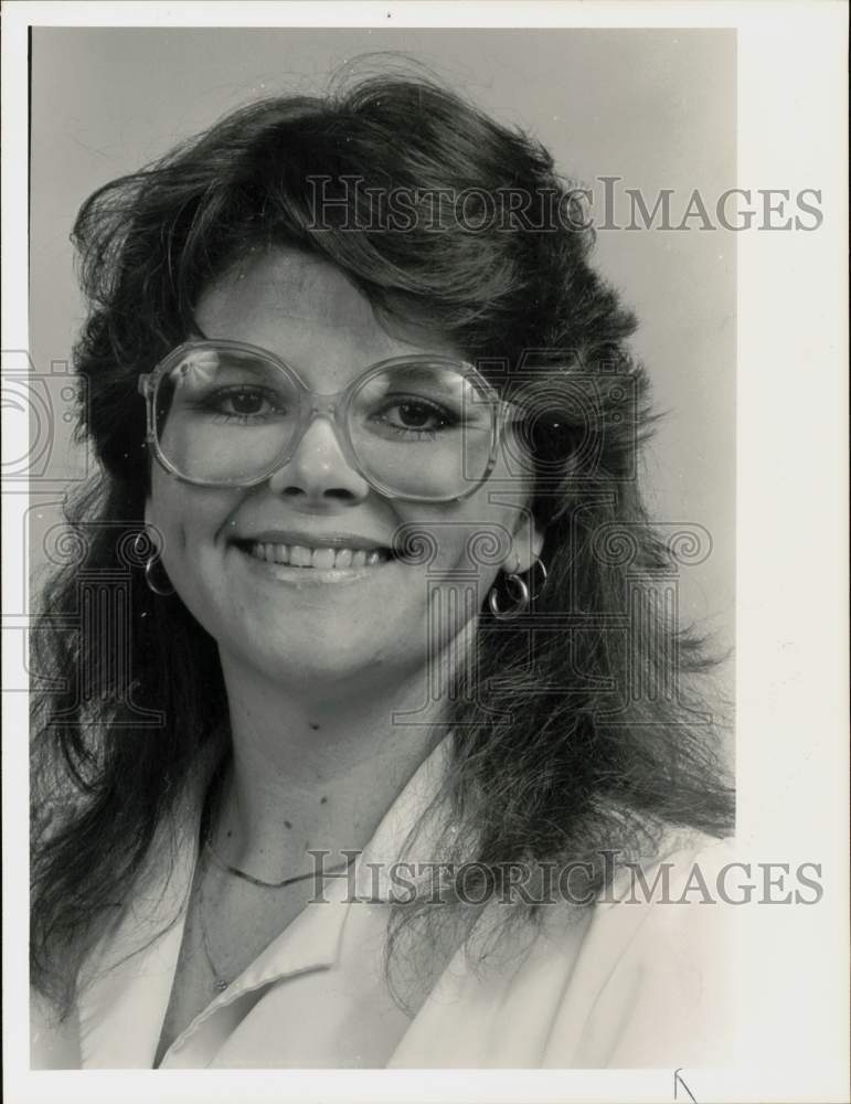 1988 Press Photo Colleen D. Dupee, Mayoral Candidate for Agawam, Massachusetts- Historic Images