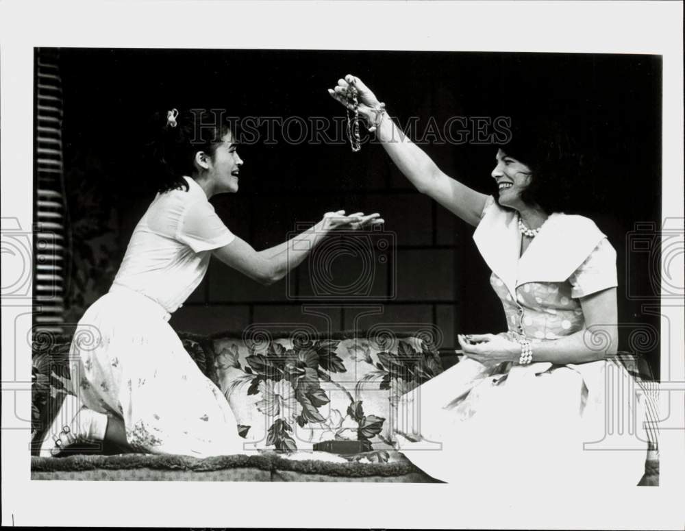 Press Photo Karina Arroyave &amp; Karmin Murcelo in &quot;Once Removed&quot; Play - srp13476 - Historic Images