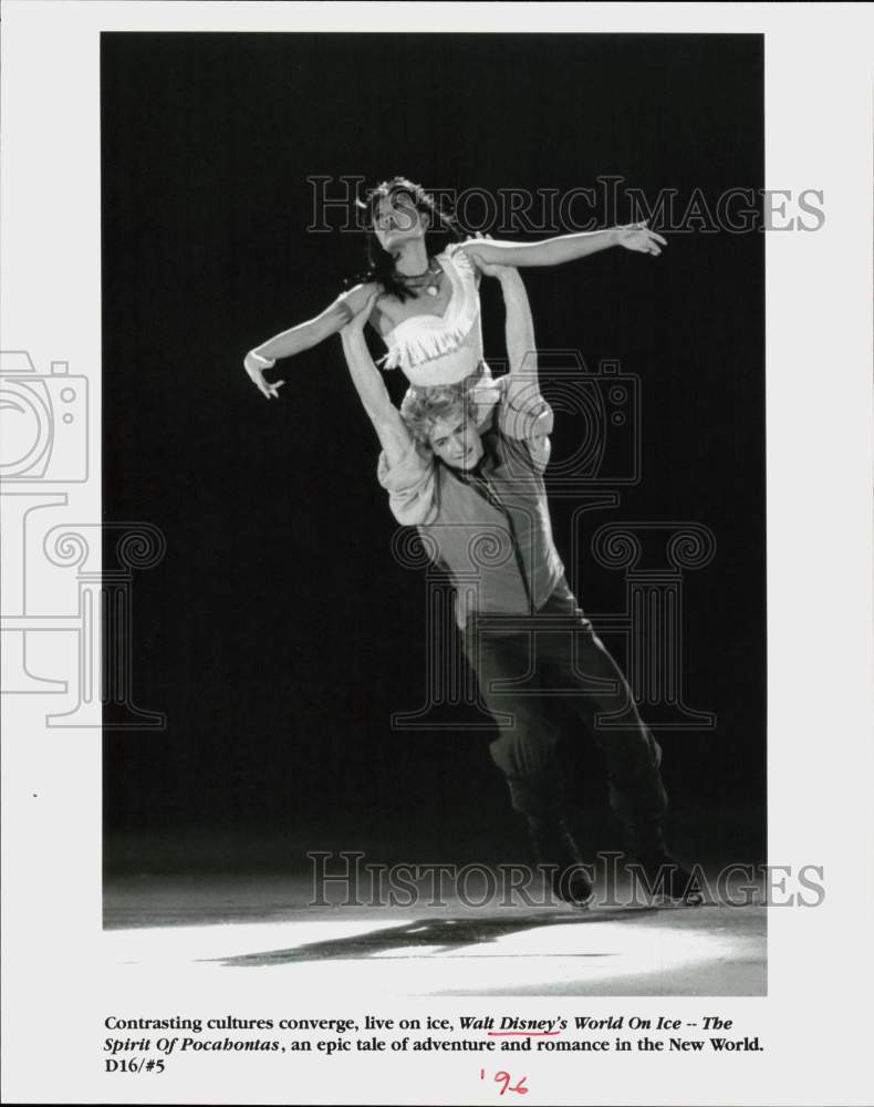 1996 Press Photo Scene in Walt Disney&#39;s World on Ice -- The Spirit of Pocahontas - Historic Images