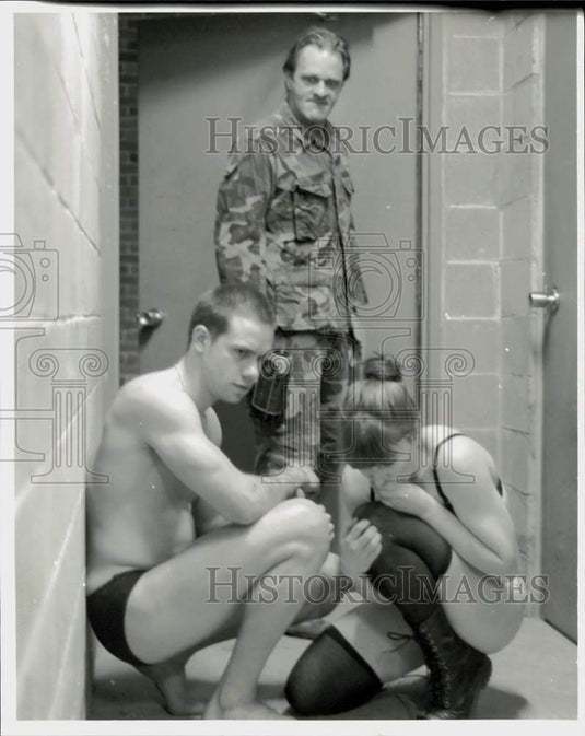 1993 Press Photo Erick Demski, Don Mandigo & Sandra Trebilcock in "Beirut."- Historic Images