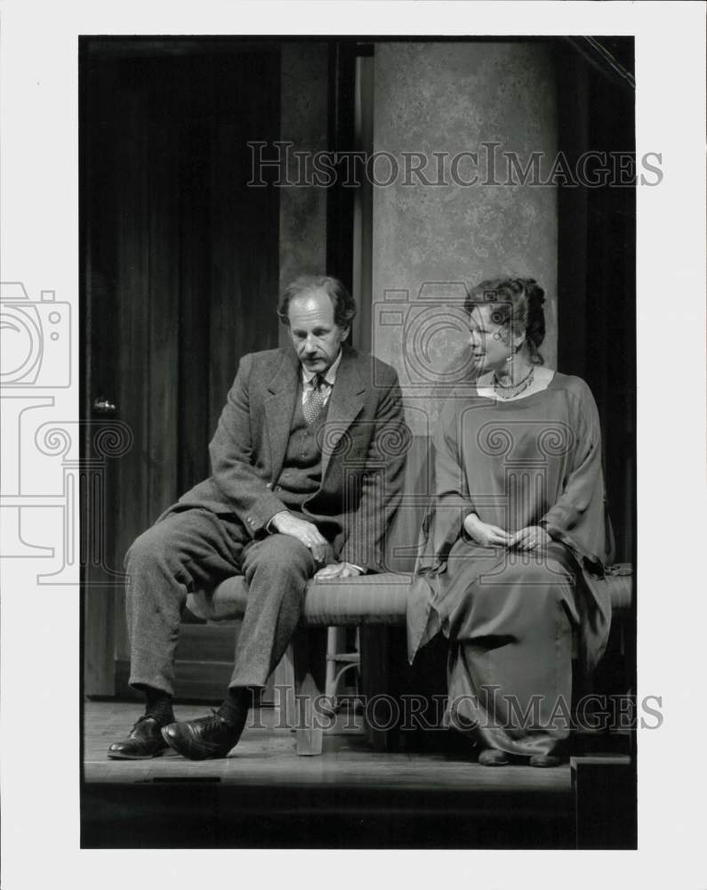 1996 Press Photo Jon DeVries &amp; Dianne Wiest in &quot;Jitta&#39;s Atonement&quot; Play - Historic Images