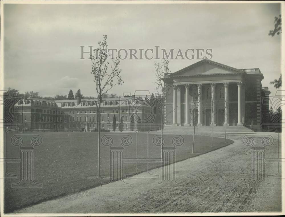 Press Photo Williams College New Quadrangle Showing Grace, Williams Hall, MA- Historic Images