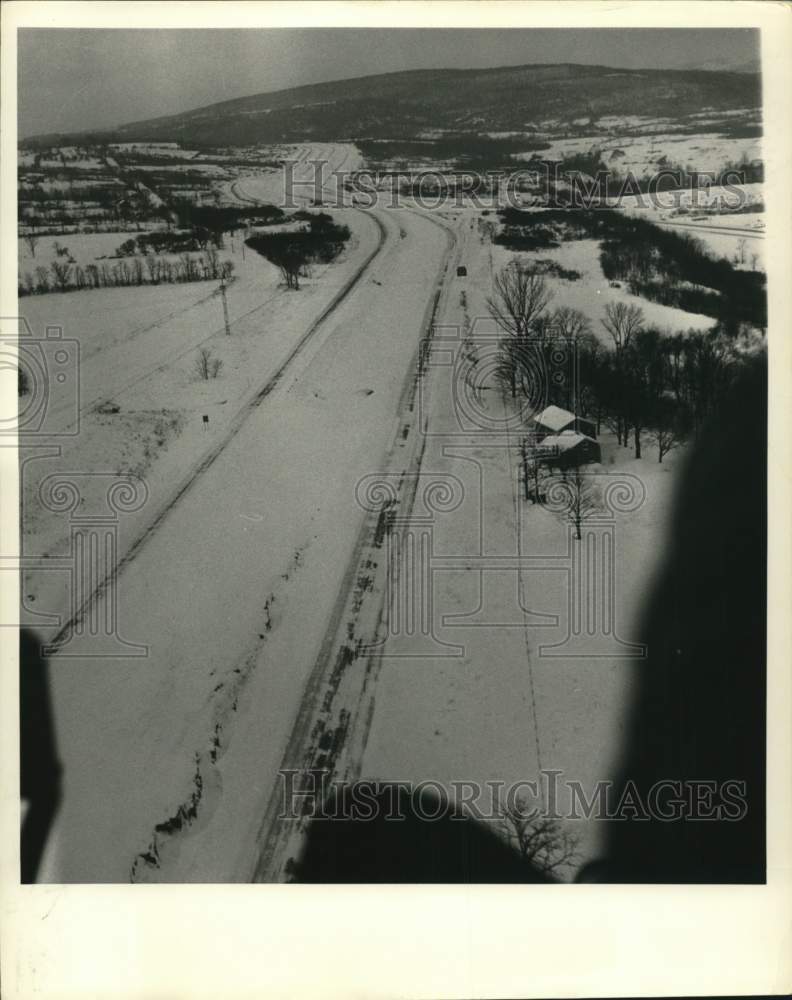 1966 Press Photo Aerial View of Snow Blizzard Over Country Road - Historic Images