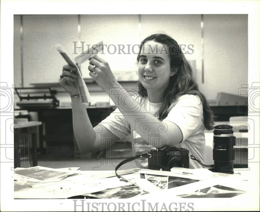 1984 Press Photo Wendy Sue Voorhies, Photographer - Historic Images