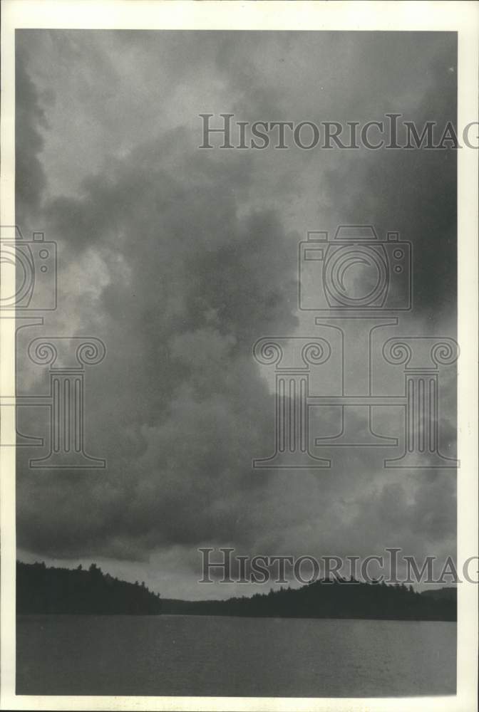 1984 Press Photo Over View of Saranac Lake in New York - sya09240- Historic Images
