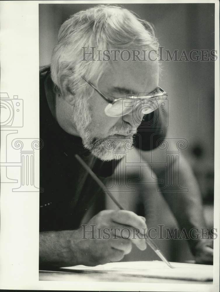 1984 Press Photo Thomas Seawell, Artist Painting - Historic Images