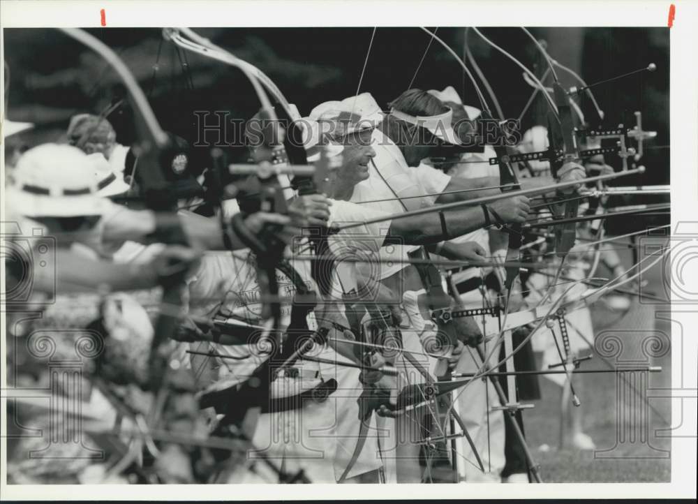 1991 Press Photo Archers at Onondaga Lake Park Senior Games Archery Event - Historic Images