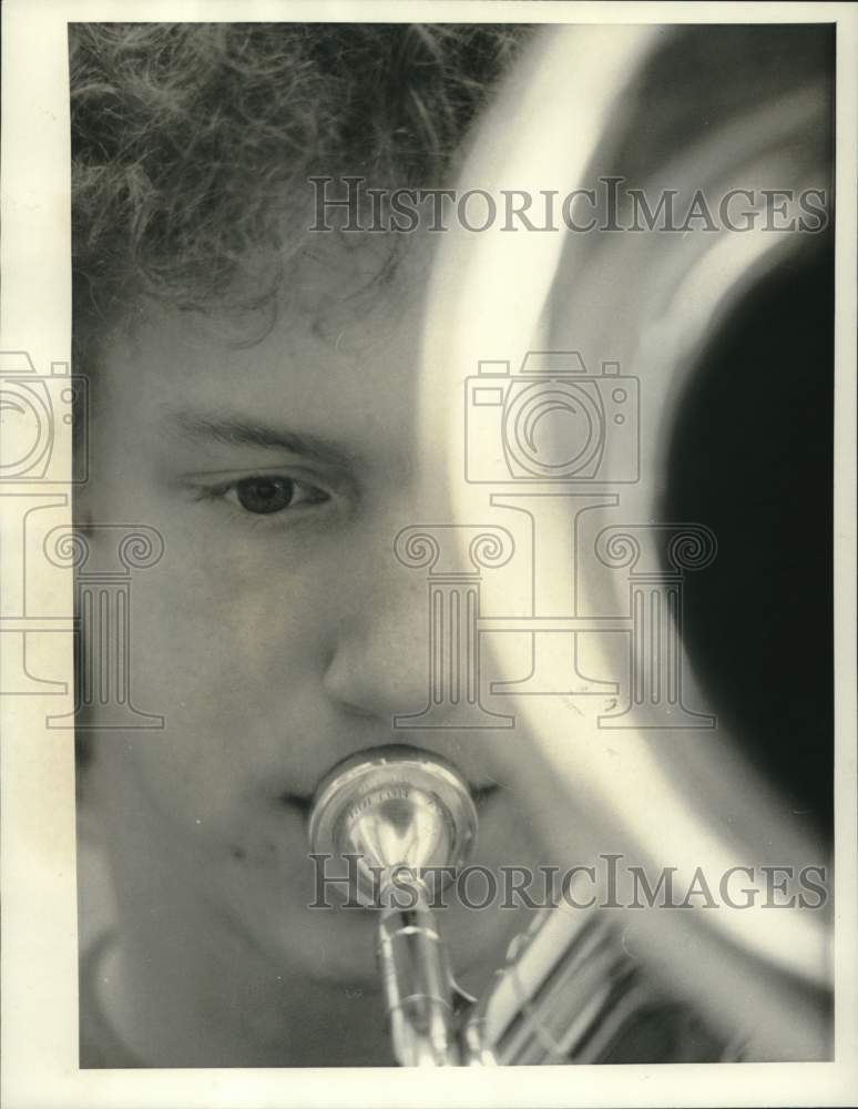 1986 Press Photo Steve Smith, Oneida High School Band Member - Historic Images