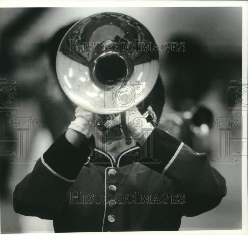 1990 Press Photo Phoenix High School Marching Band Trumpet Player at Competition - Historic Images