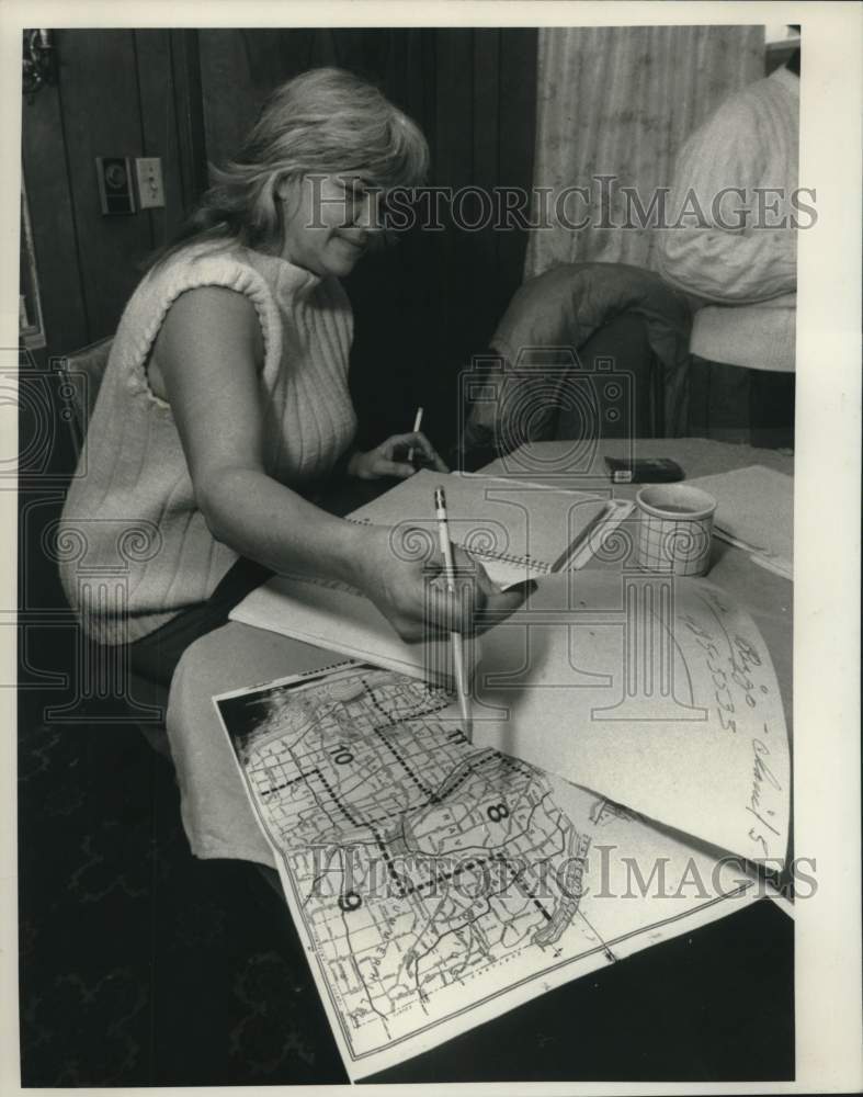 1989 Press Photo Mary Blanchard, Martville Radioactive Waste Site Organizer - Historic Images