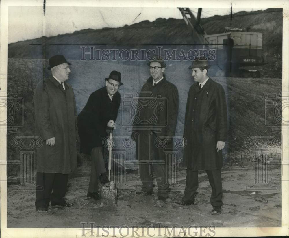 1964 Press Photo Jack Rubenstein at North East Construction Ground Breaking - Historic Images