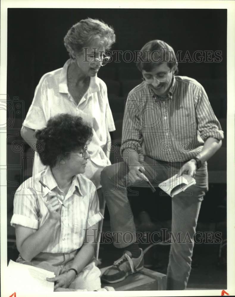 Press Photo Cortland Repertory Theater Director Mark Ramont with Actors - Historic Images