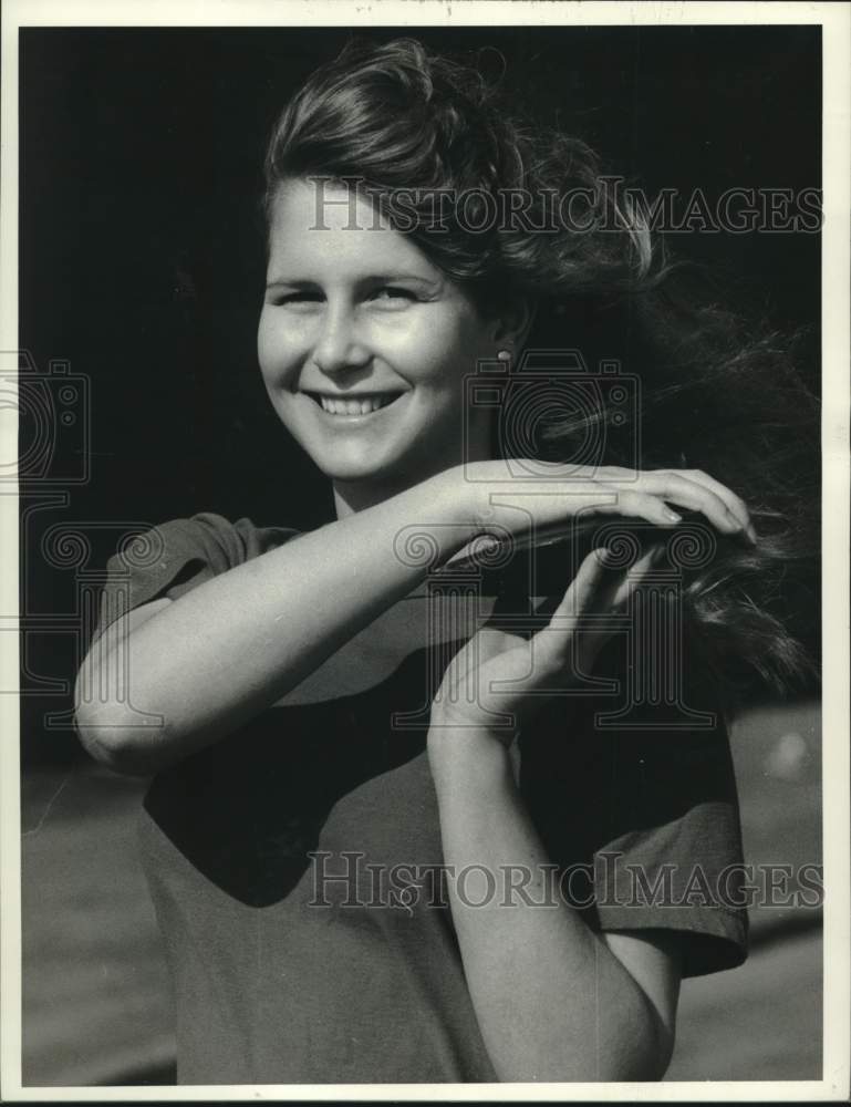 Press Photo Tara Peterson, Central Square Discus Player - sya13542 - Historic Images