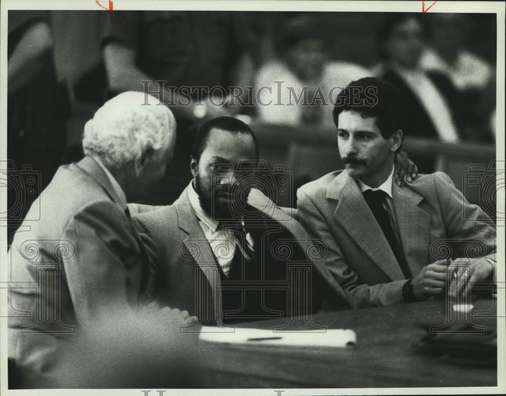 1988 Press Photo Purvis Green with Attorney Joseph Falco at Murder Trial - Historic Images