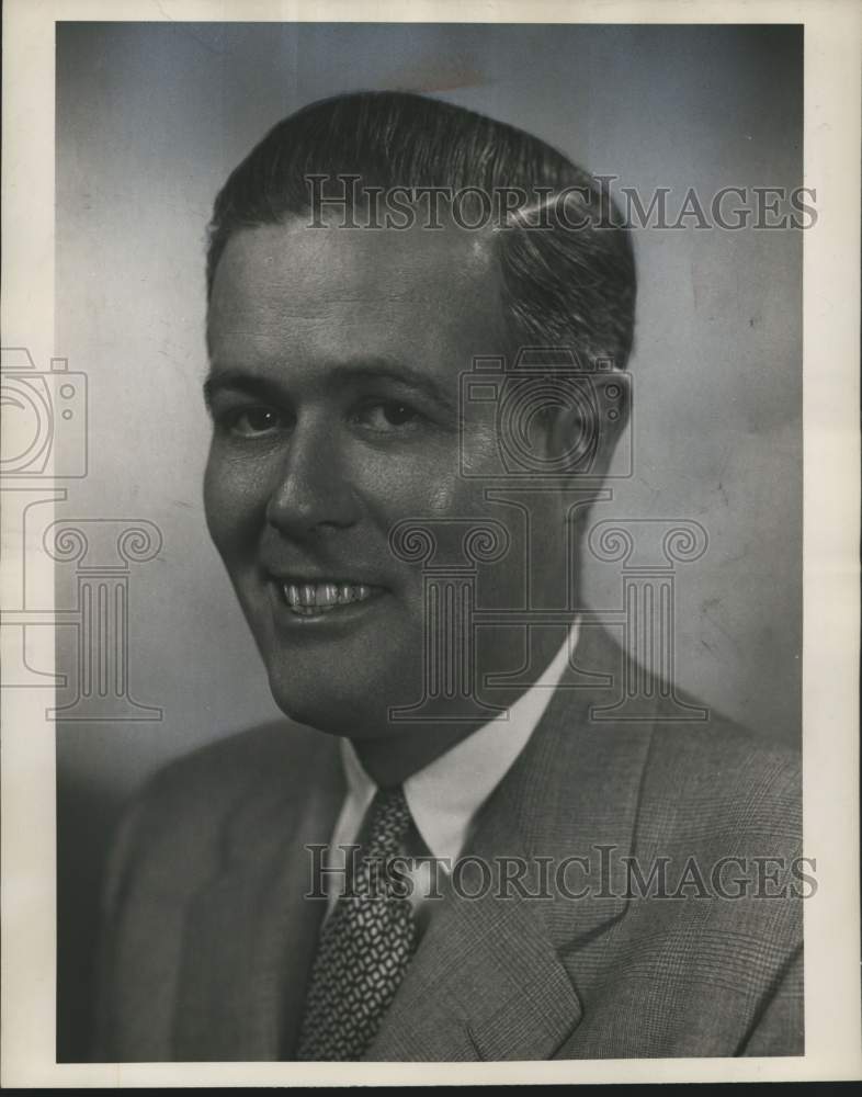 1965 Press Photo Man in Close Up Portrait - Historic Images