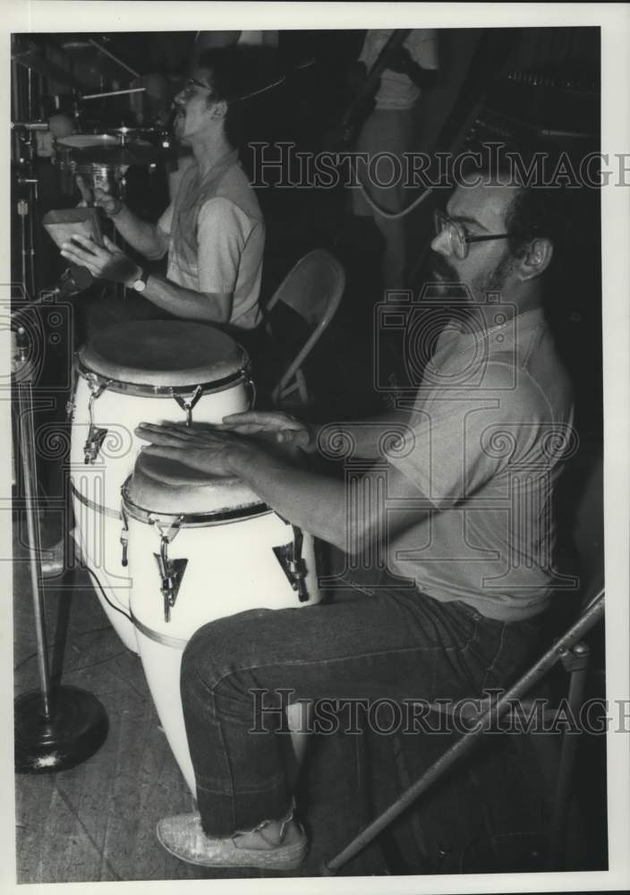 1987 Press Photo Angel Cruz Playing Congas at Hispanic Family Day Celebration - Historic Images