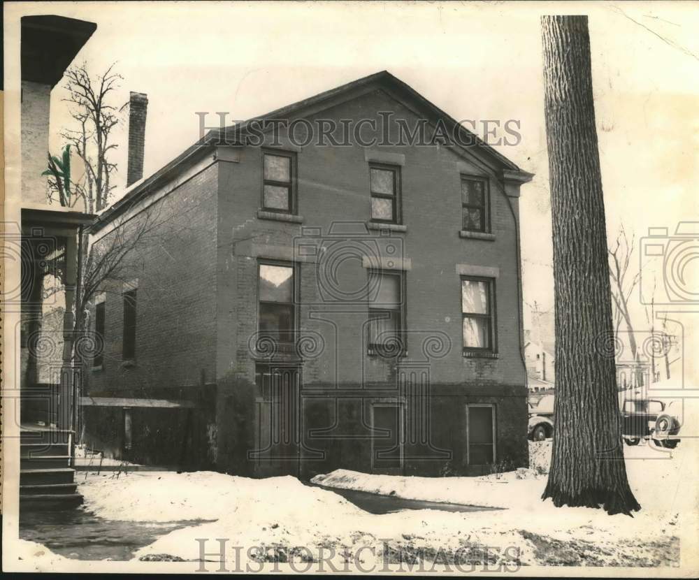 1946 Press Photo Babcock House Exterior on 708 East Fayette Street in New York- Historic Images