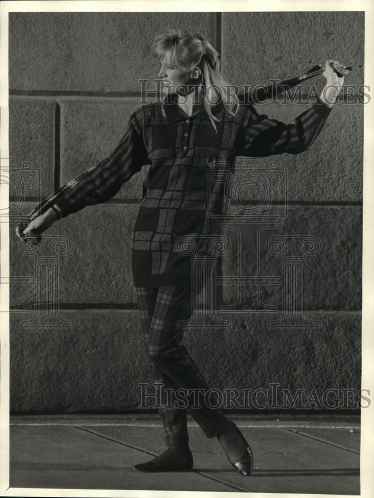 1987 New York-Woman modeling plaid fashion-Historic Images