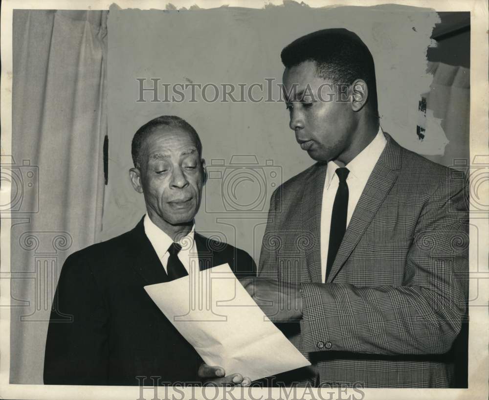 1966 New York-Roger Y. Larson and policeman Herman Edge-Historic Images