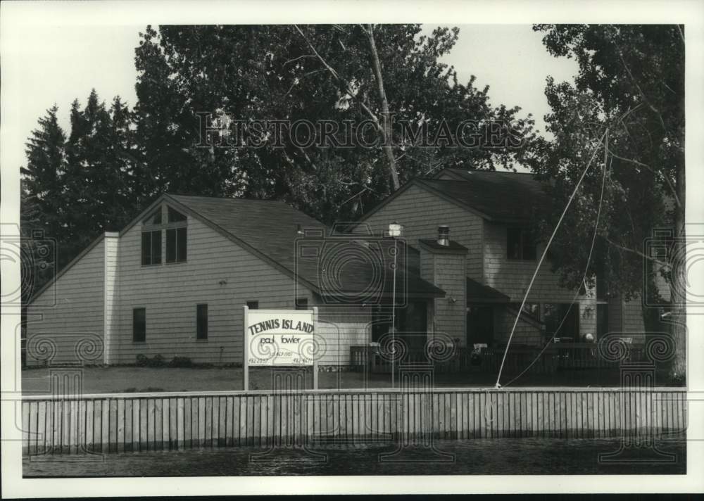 1986 Press Photo New York-Tennis Island townhouse on Wellesley Island- Historic Images