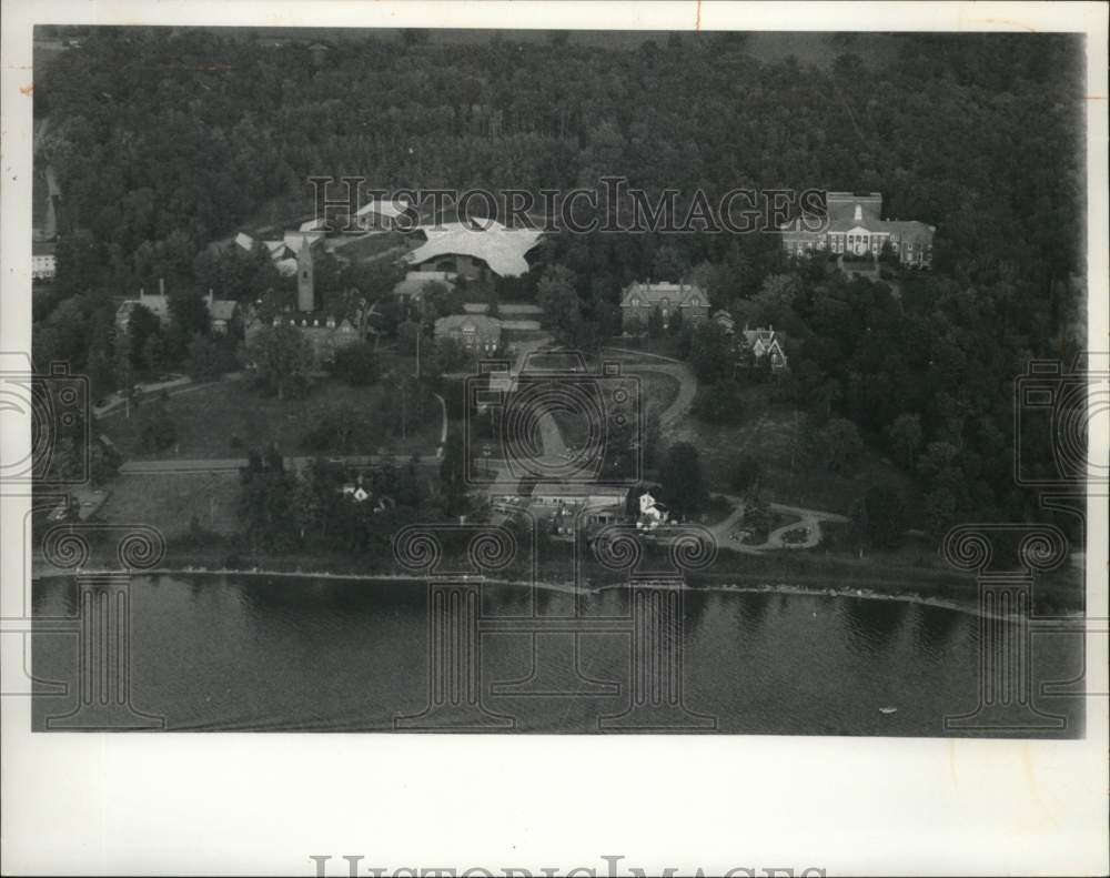 Press Photo Wells College in Aurora on Cayuga Lake, McMillan Hall Aerial View - Historic Images
