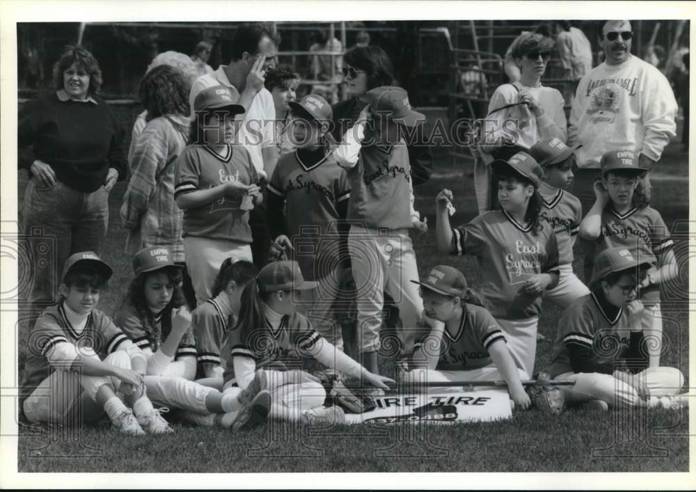 1990 Press Photo Little League Baseball Players from Empire Tire in Syracuse - Historic Images