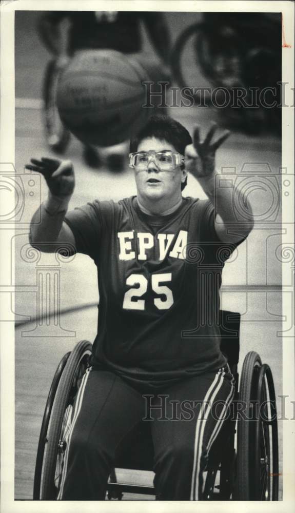 Press Photo Deborah Joiner at Wheelchair Basketball Game - sya82409 - Historic Images