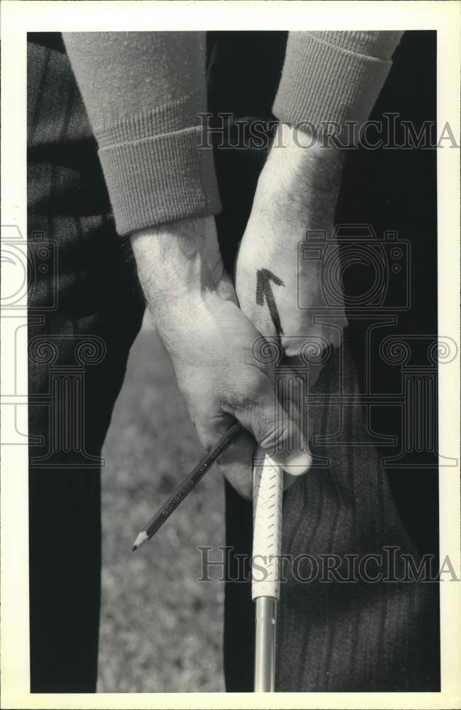 1990 Press Photo Golf Tips by Jay Catalano. - sya85496 - Historic Images