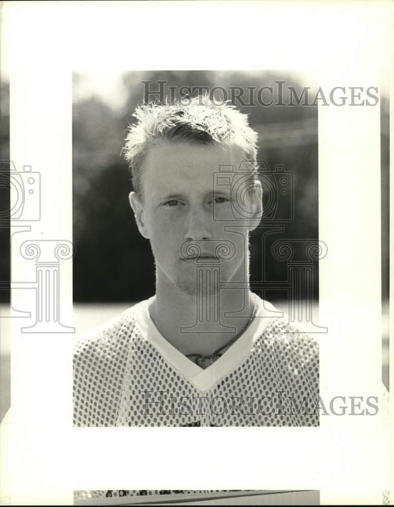 1989 Press Photo Steve Hopsicker, Utica Notre Dame Football Player - sya93899- Historic Images