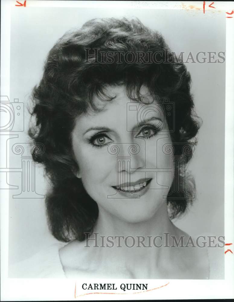 1993 Press Photo Carmel Quinn poses for a portrait - Historic Images