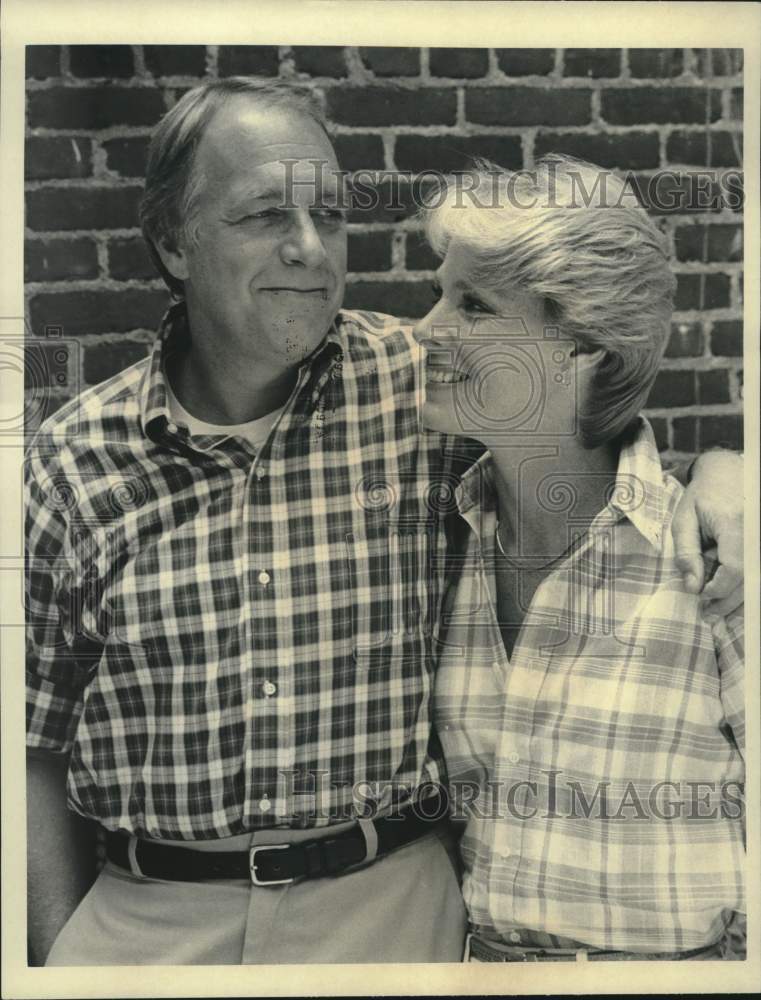 1986 Press Photo Mariette Hartley and Howard Hesseman in &quot;Silence of the Heart&quot; - Historic Images