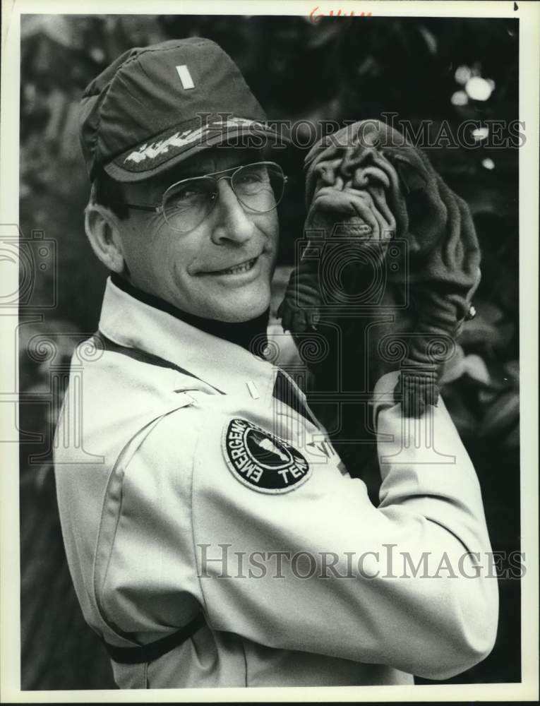 1985 Press Photo James B. Sikking in &quot;Hill Street Blues&quot; series - Historic Images