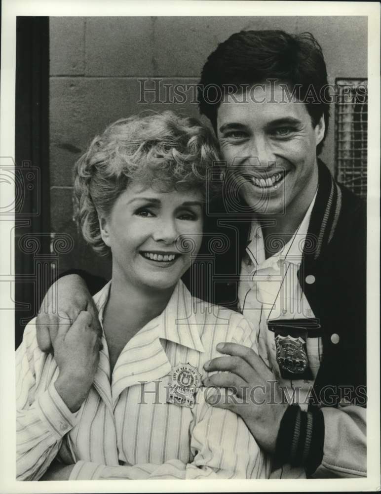 1987 Press Photo Debbie Reynolds and Brian McNamara in &quot;Sadie and Son&quot; - Historic Images