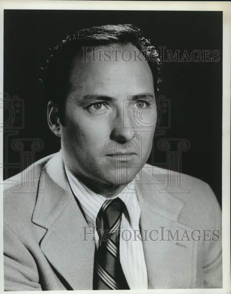 1976 Press Photo Author Joseph Wambaugh - Historic Images