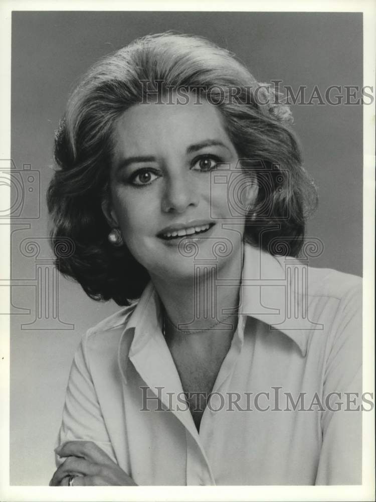 1976 Press Photo News woman Barbara Walters - Historic Images