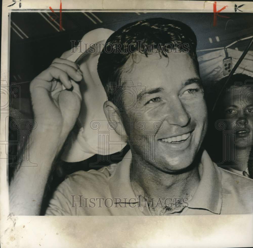 1960 Press Photo Golfer Ken Venture - syp01278- Historic Images