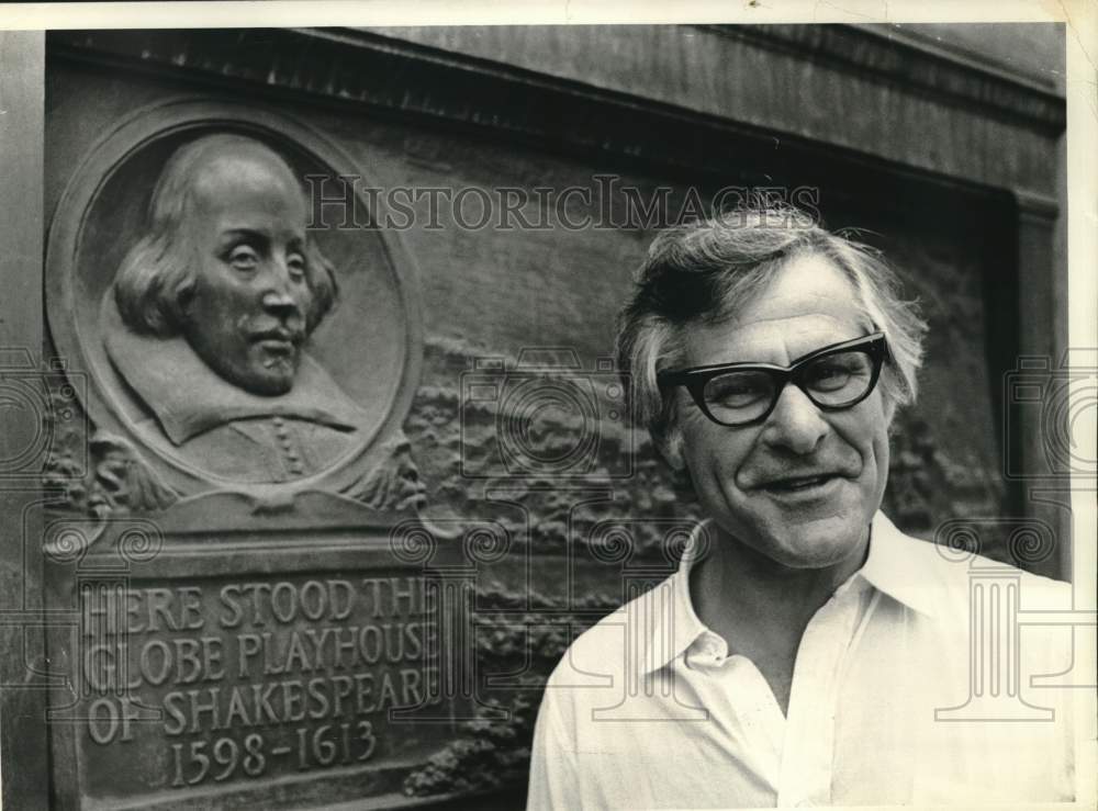 1973 Press Photo Actor and director Sam Wanamaker appears in London - Historic Images