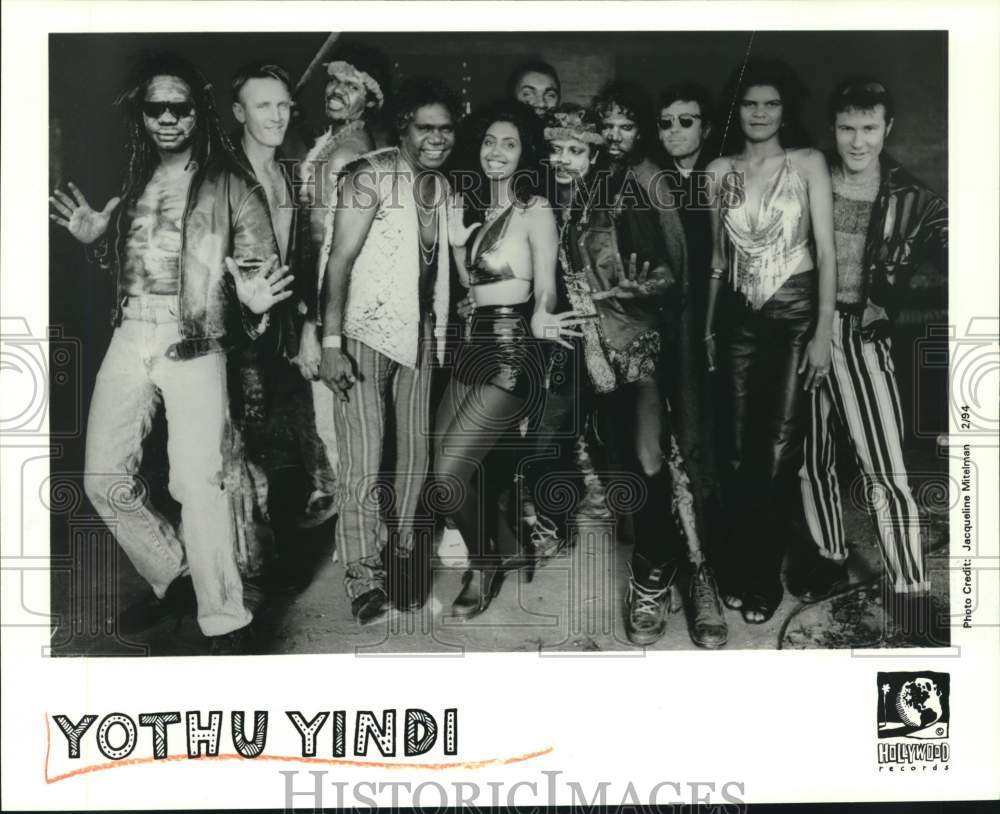 1994 Press Photo Members of the music group Yothu Yindi - Historic Images