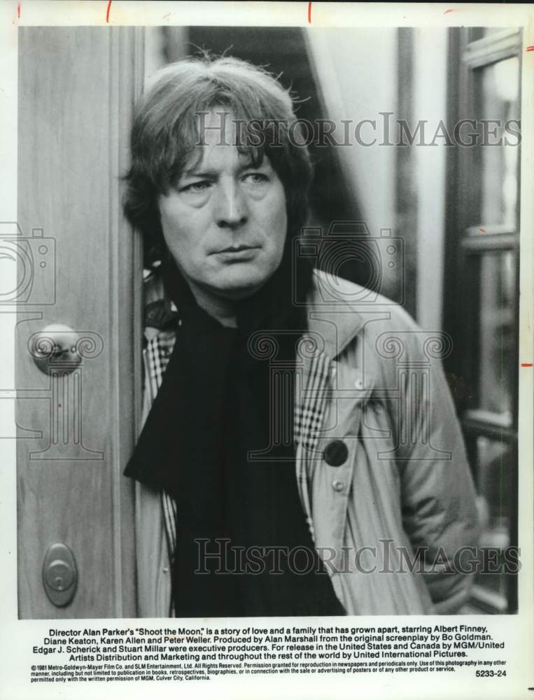 1981 Press Photo Director Alan Parker of "Shoot The Moon" - Historic Images