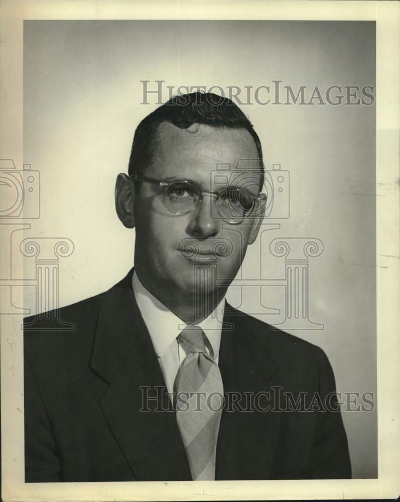 Press Photo John E. McAuliffe, Democratic Candidate for Councilman at Large- Historic Images