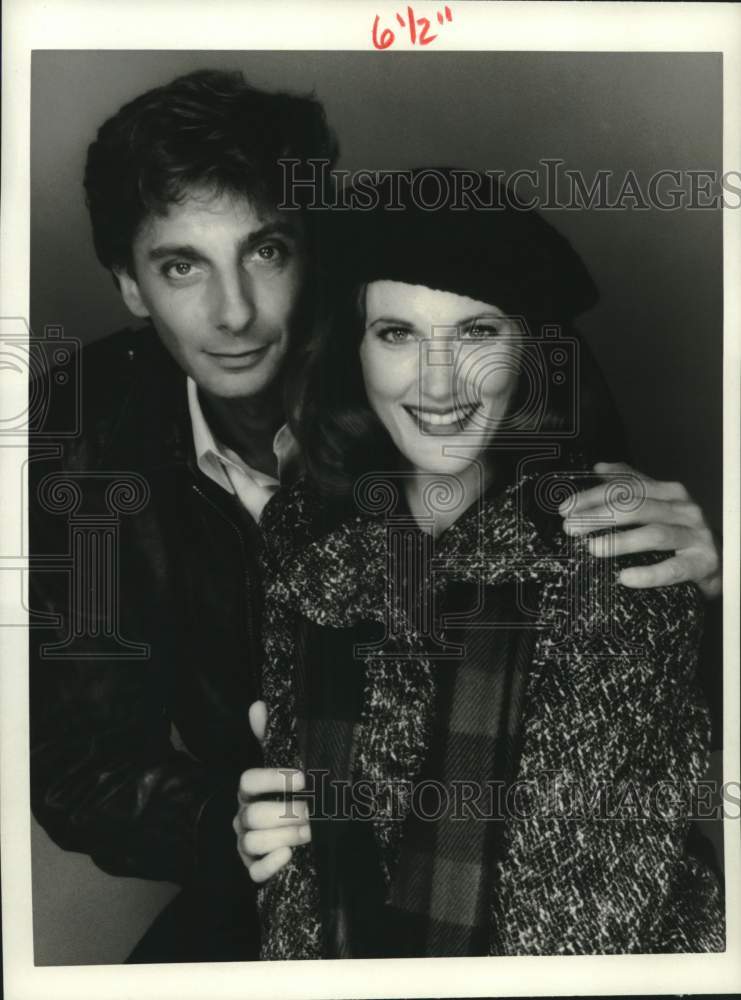 1985 Press Photo Annette O&#39;Toole and Barry Manilow in &quot;Copacabana&quot; - Historic Images