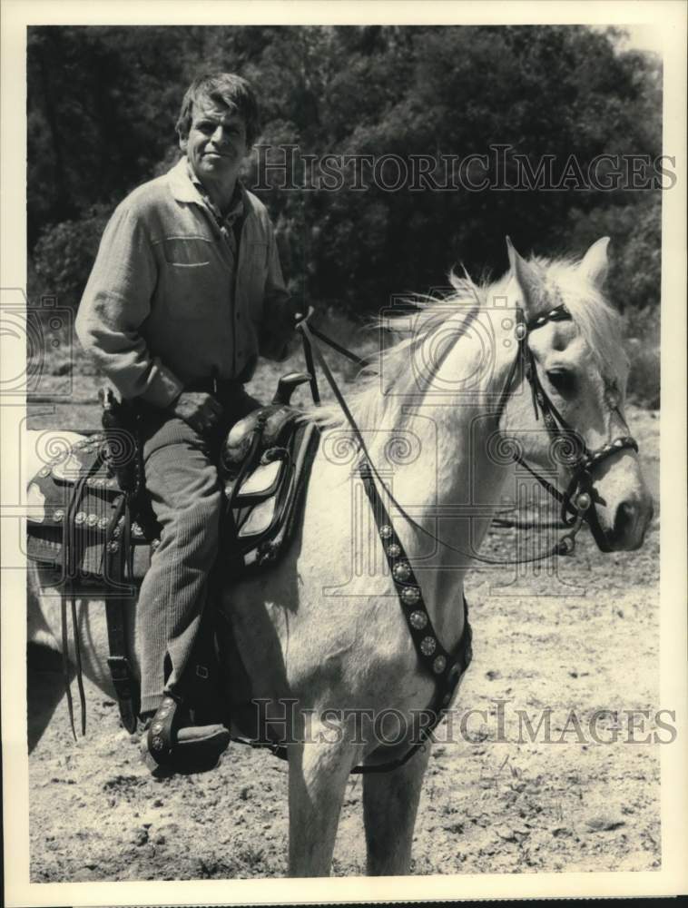 1986 Press Photo Actor William Devane in &quot;Timestalkers&quot; - Historic Images