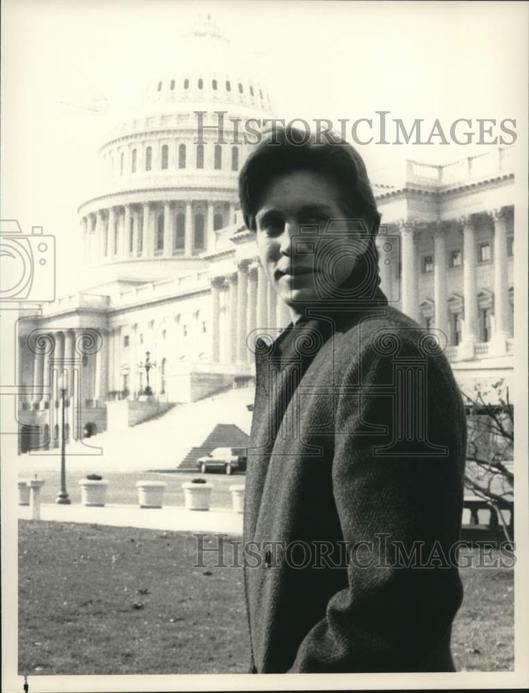 1988 Press Photo Eric Roberts stars in &quot;To Heal A Nation&quot; - Historic Images